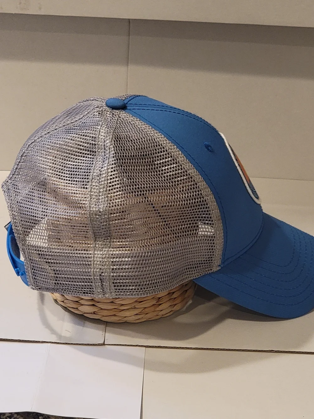 Southern Tide Men’s Light Blue Mesh-Back Hat with Sunset Patch